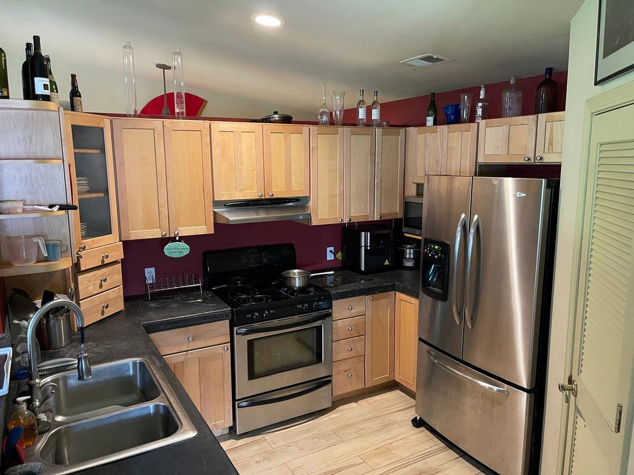 Profile photo 8 of 11