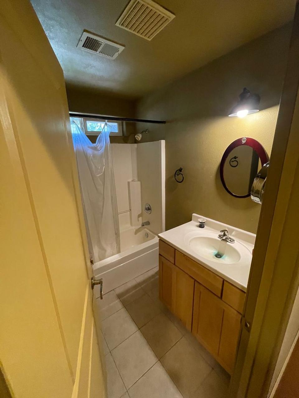 Profile photo 6 of 11