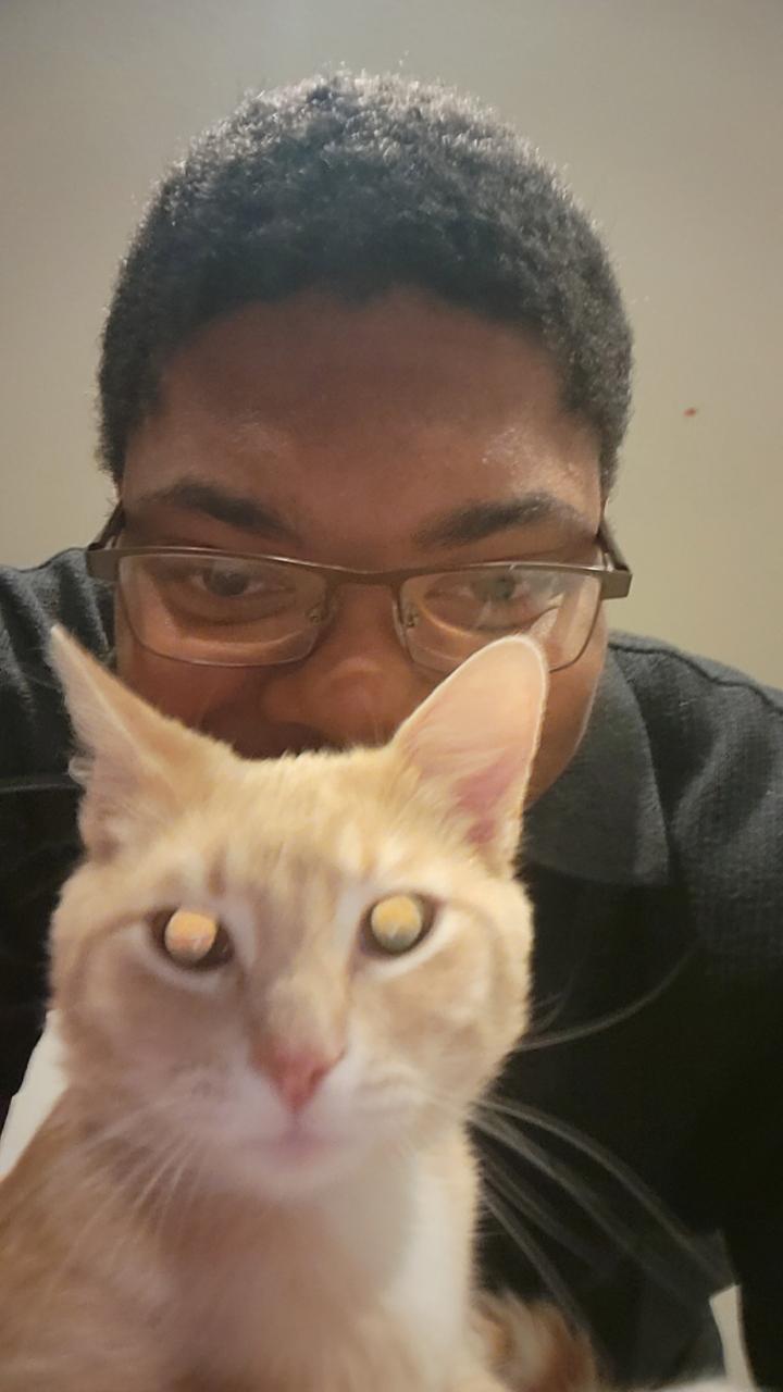 Profile photo 7 of 7