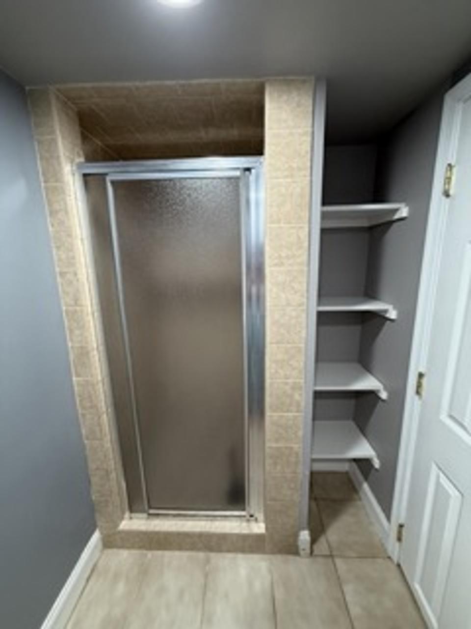 Profile photo 9 of 10