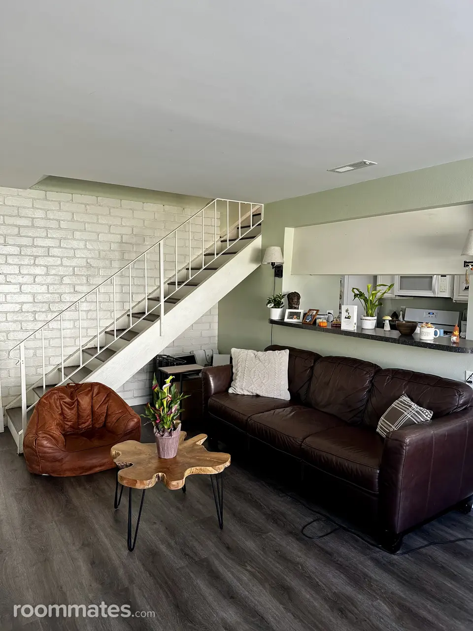 Profile photo 4 of 7