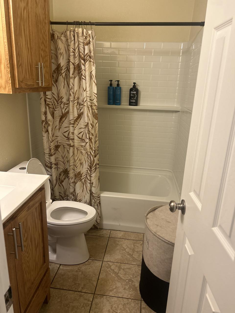 Profile photo 6 of 8