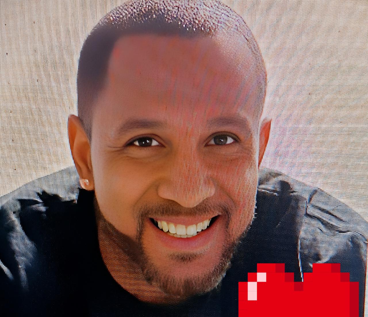 Profile photo 1 of 2