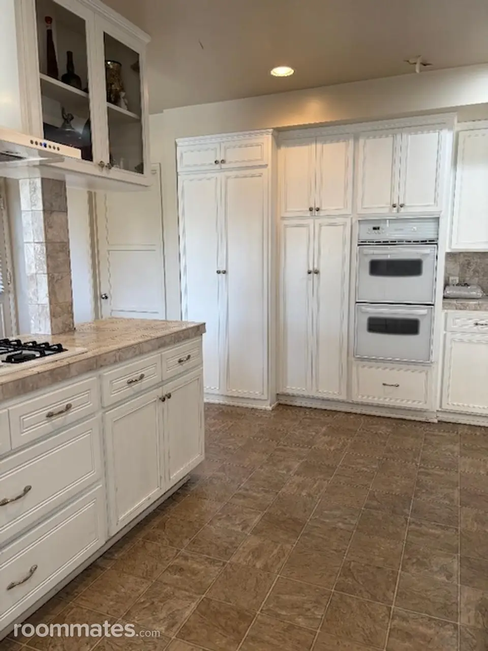 Profile photo 3 of 9