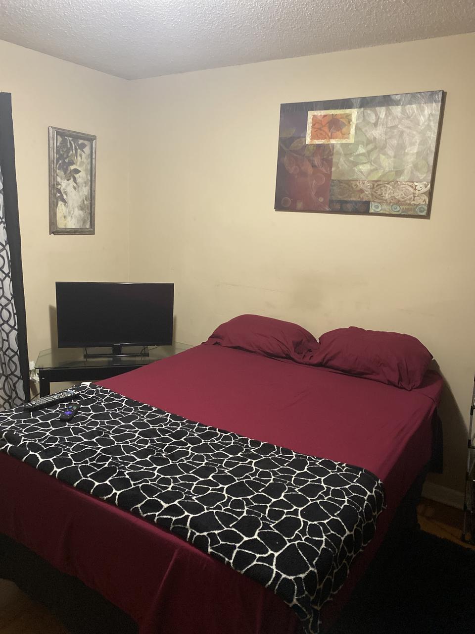 Profile photo 1 of 8