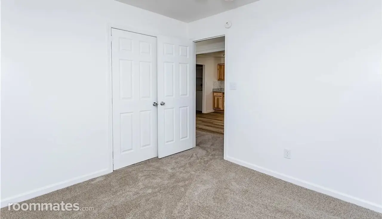 Profile photo 2 of 5