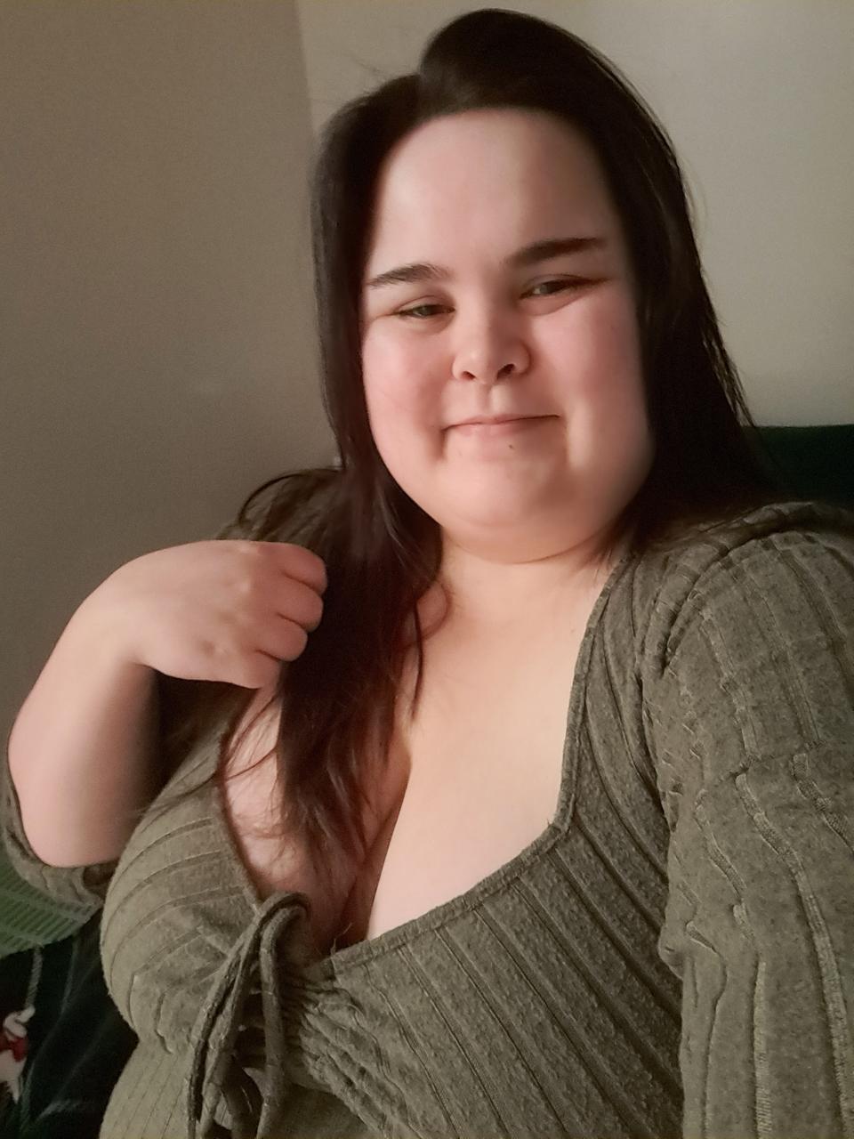 Profile photo 6 of 6