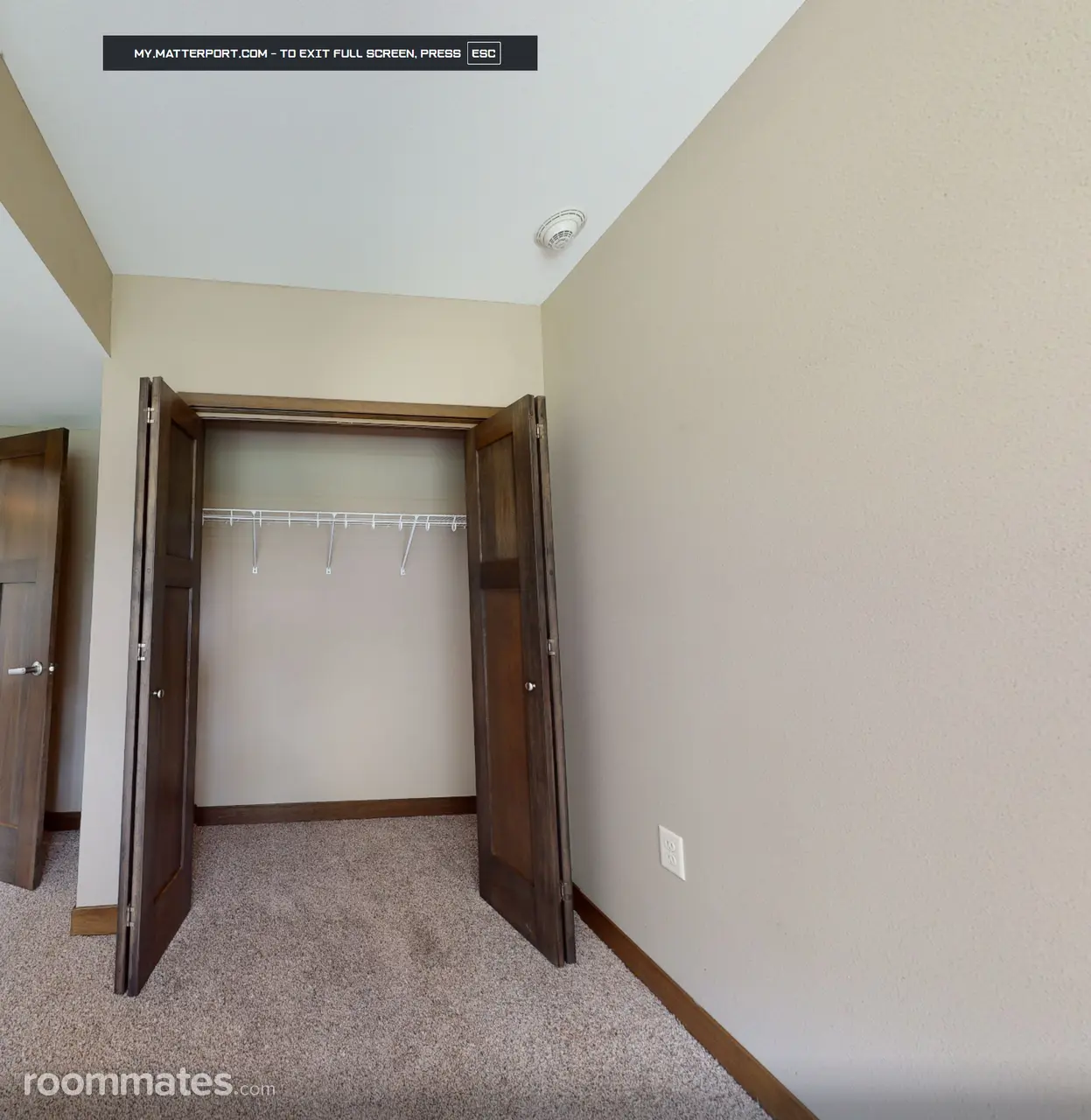 Profile photo 4 of 8