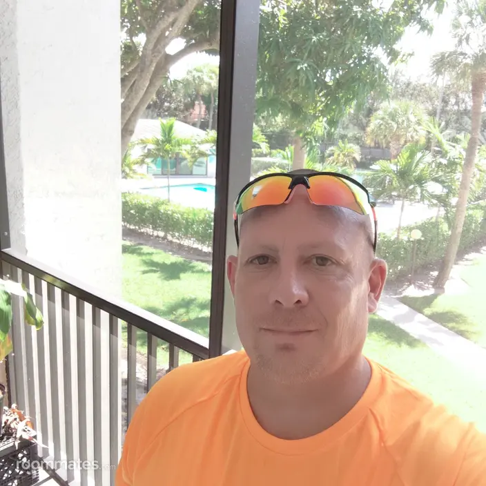 Roommate looking Boynton Beach, FL, $1300