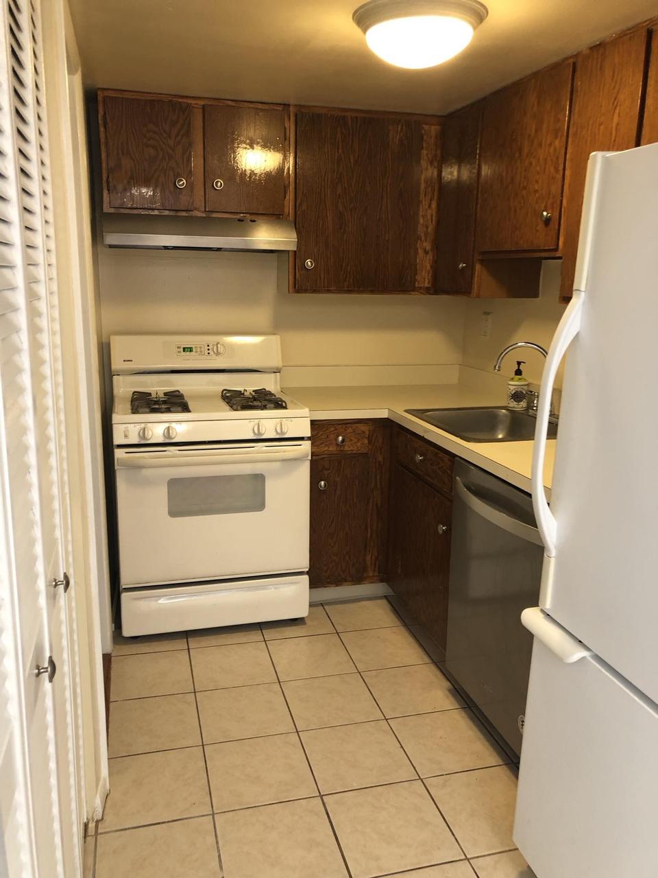 Profile photo 5 of 9