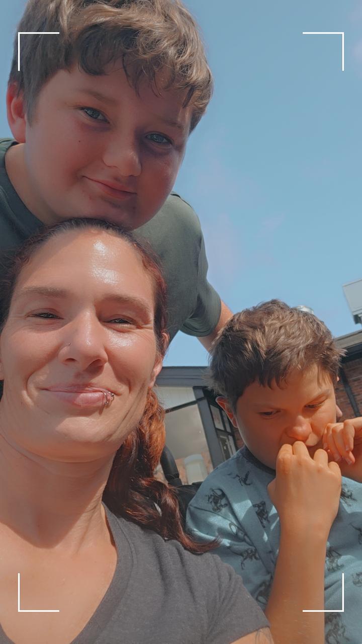 Profile photo 4 of 4