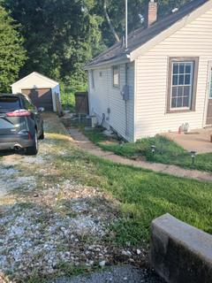 Room for rent in St. Louis, MO $600, house