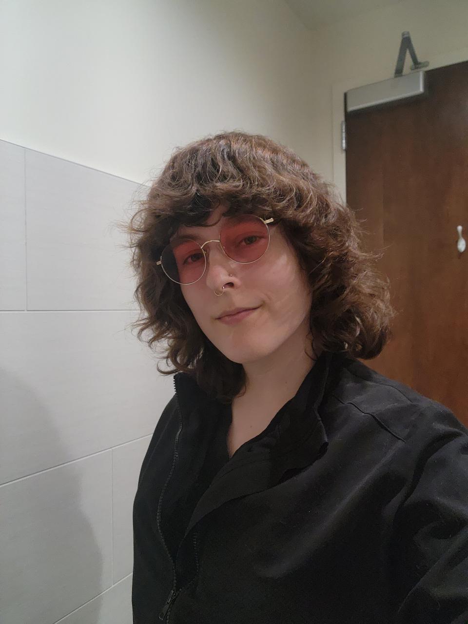 Profile photo 6 of 6