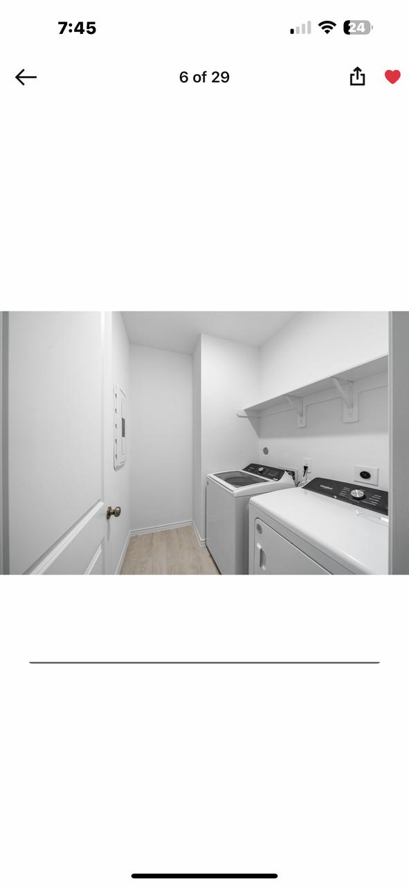 Profile photo 10 of 16