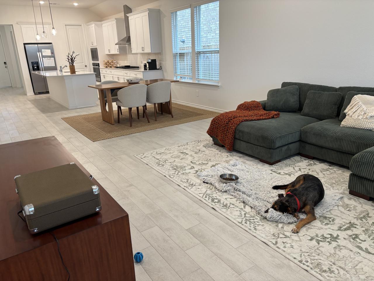 Profile photo 6 of 16