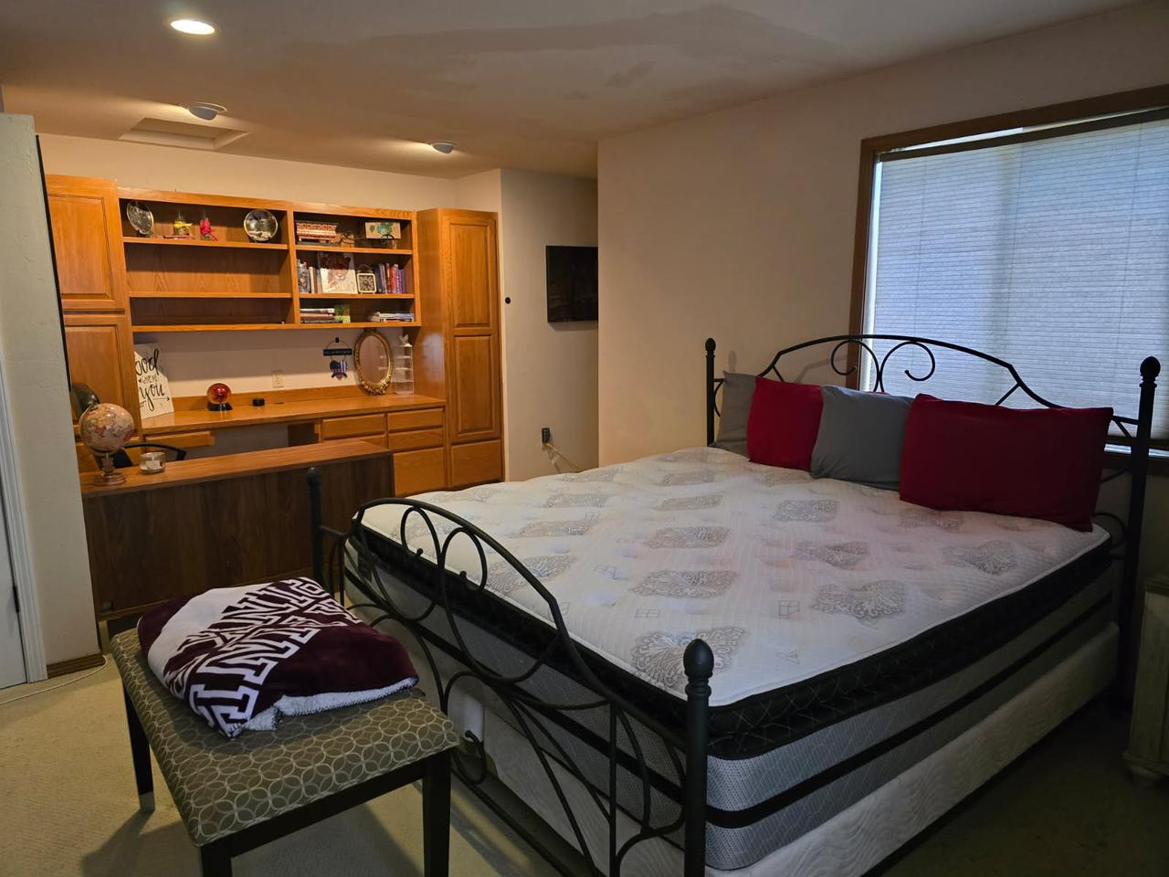 Profile photo 7 of 9