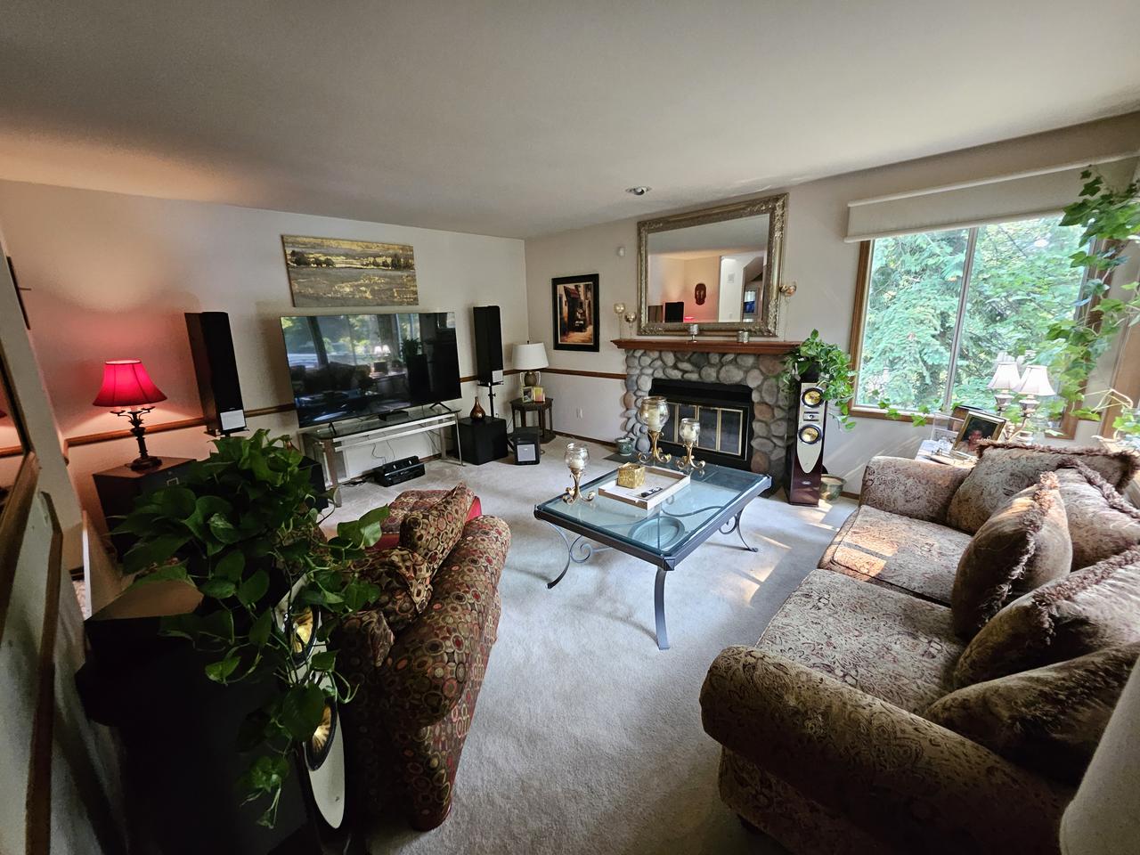 Profile photo 3 of 9