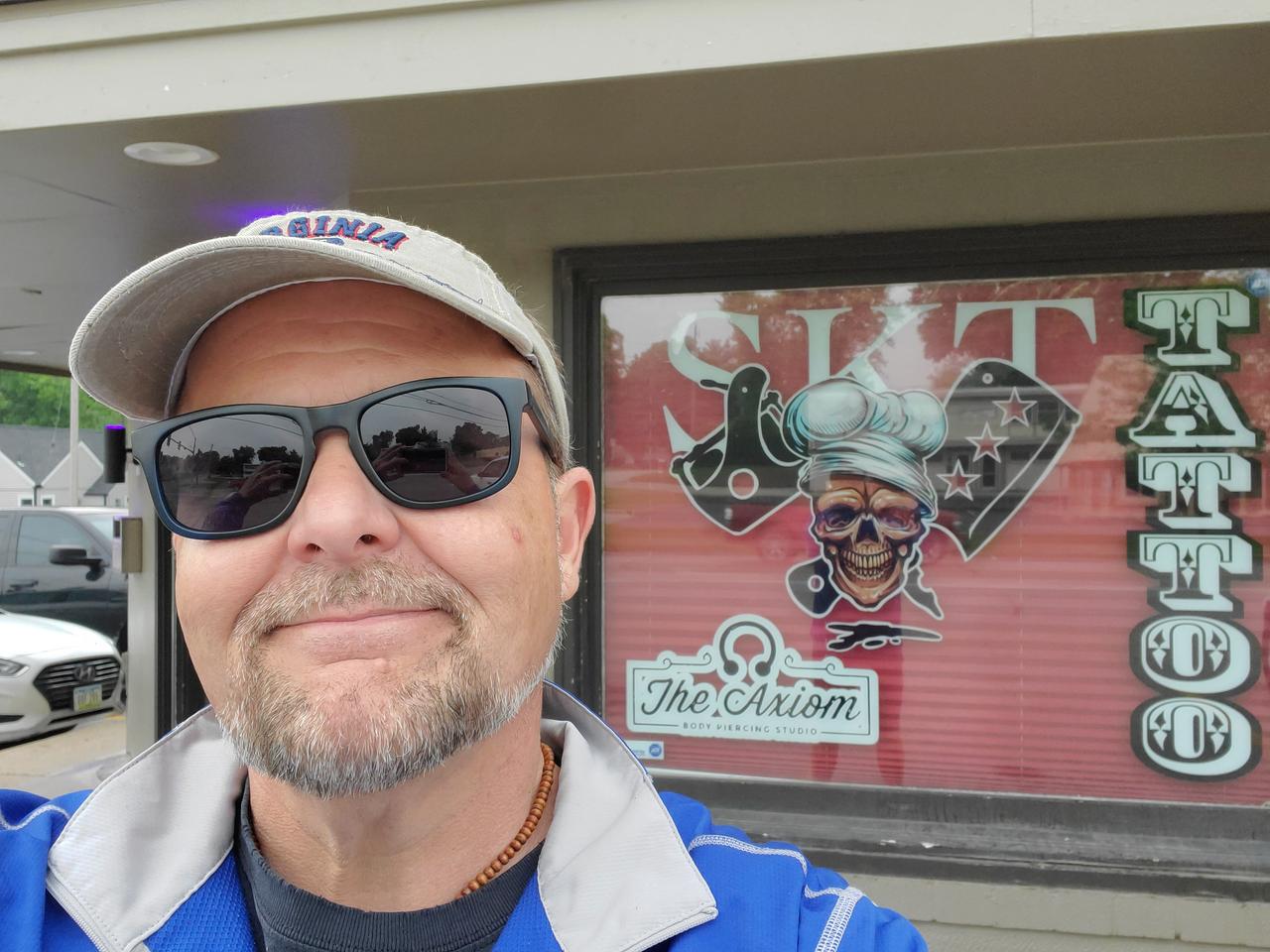 Profile photo 9 of 10