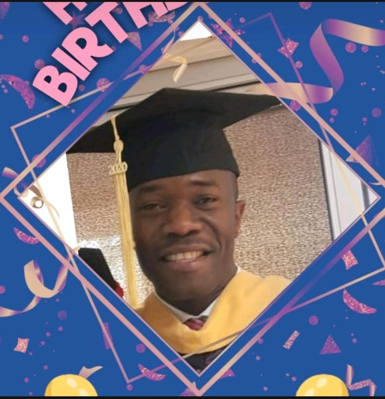 Profile photo 10 of 10