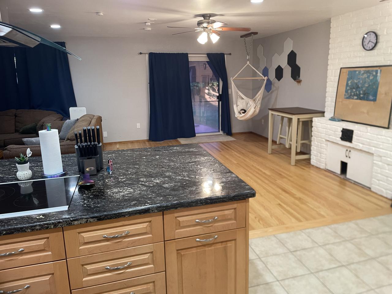 Profile photo 3 of 11