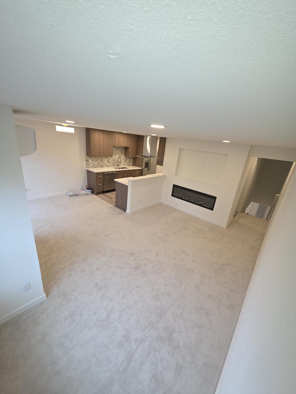 Profile photo 5 of 6