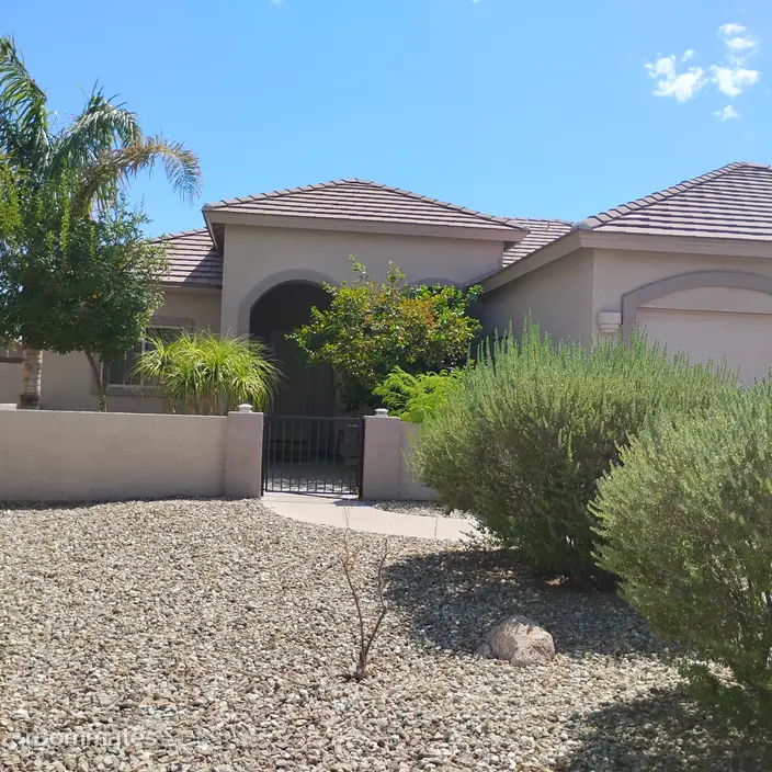 Room for rent in Mesa, AZ $950, house