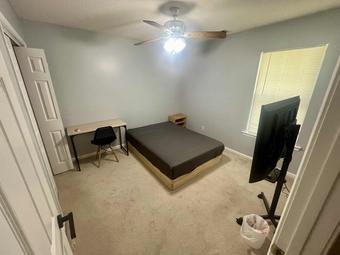 Room for rent in Savannah, GA $800, house
