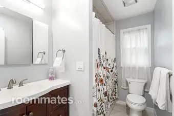 Room for rent in Sparta, NJ $1000, house