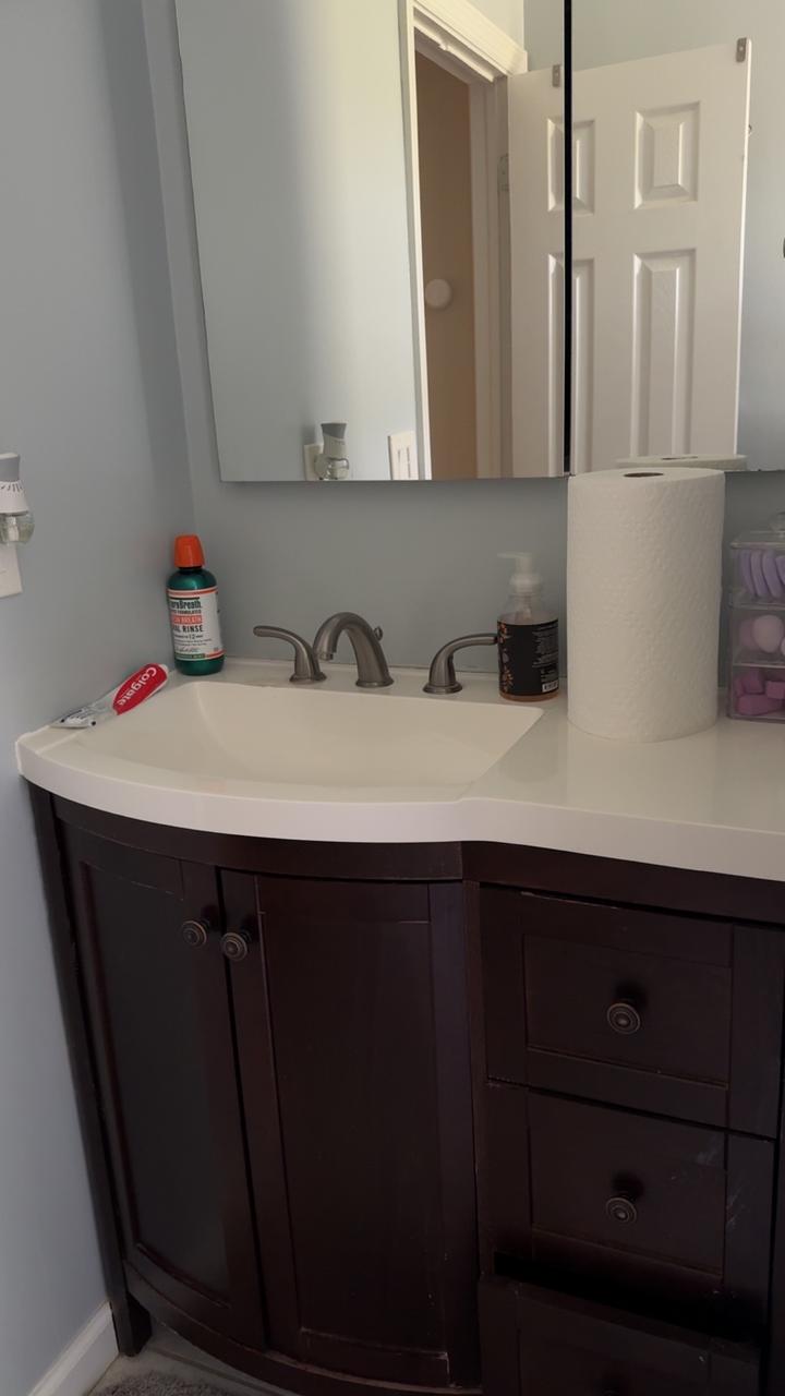 Profile photo 3 of 11