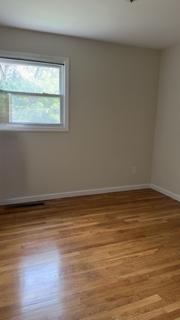 Room for rent in Sparta, NJ $1000, house