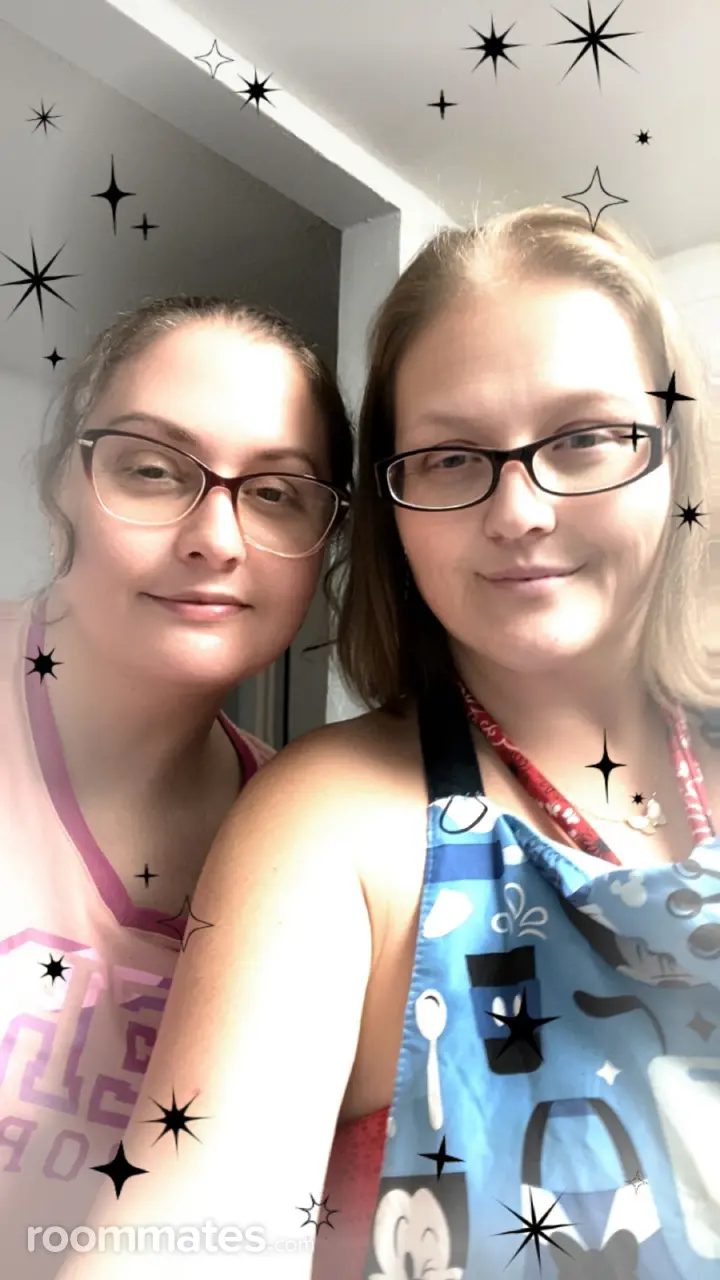 Profile photo 17 of 21