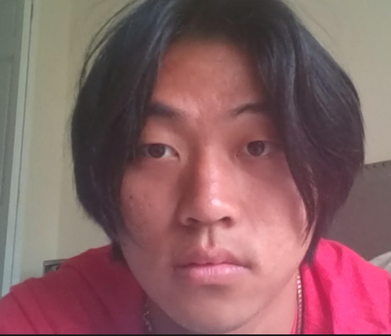 Profile photo 13 of 13