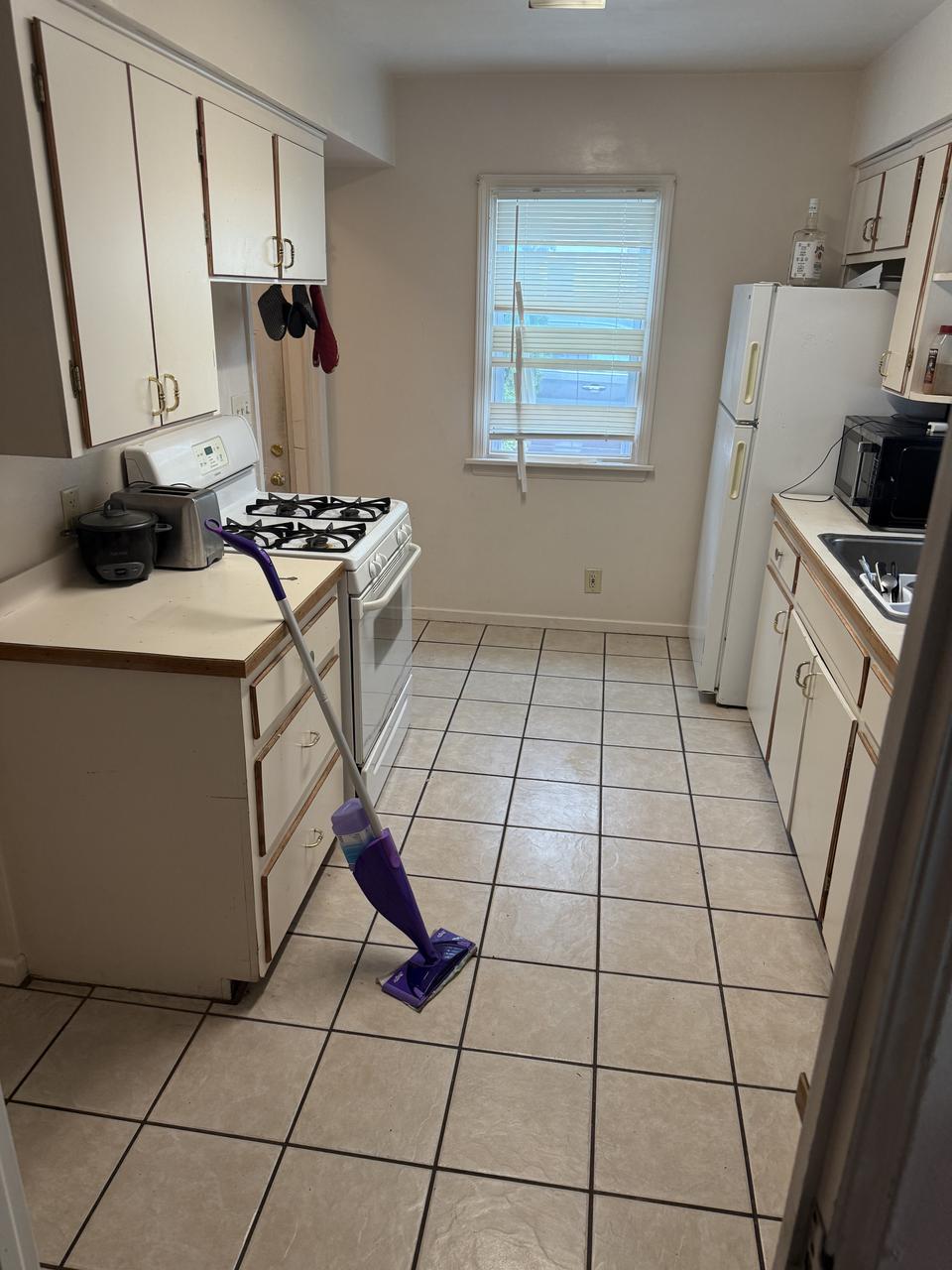 Profile photo 4 of 13