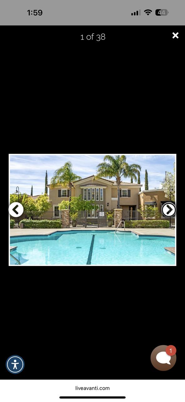 Profile photo 10 of 11