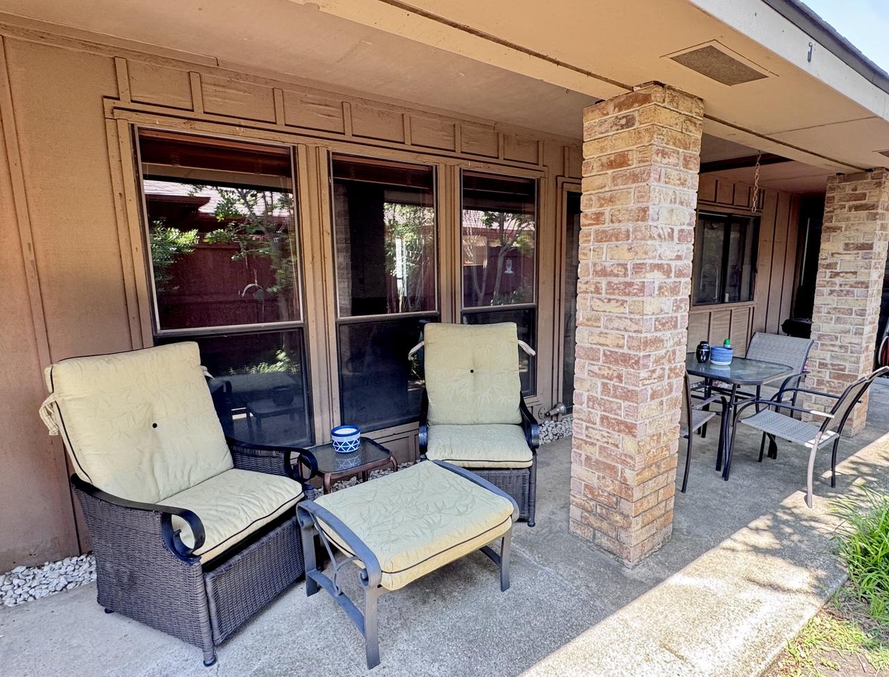 Profile photo 6 of 10