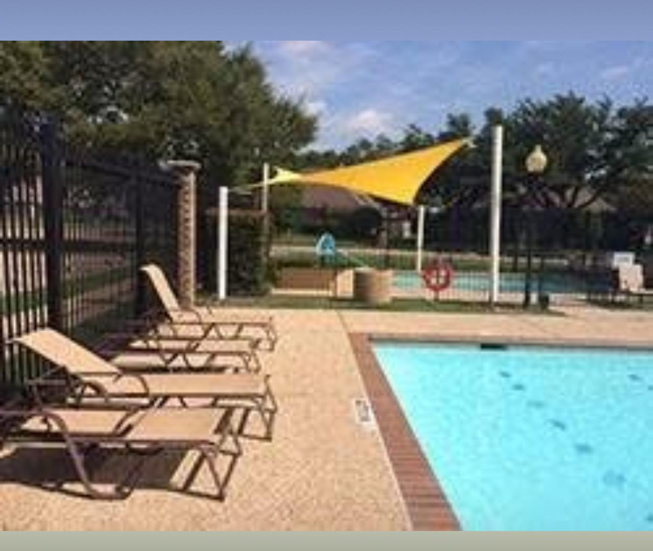 Profile photo 2 of 10