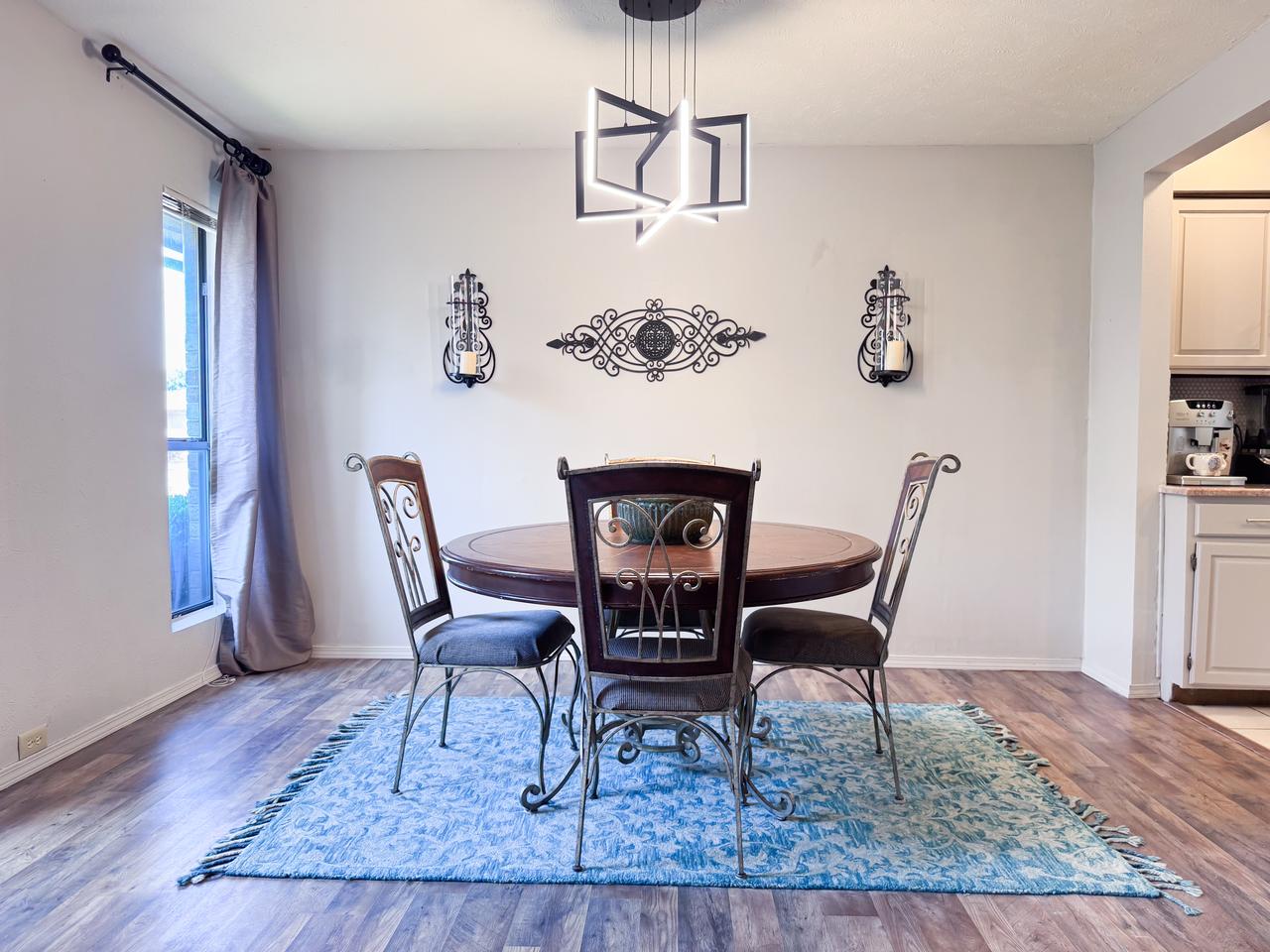 Profile photo 8 of 10