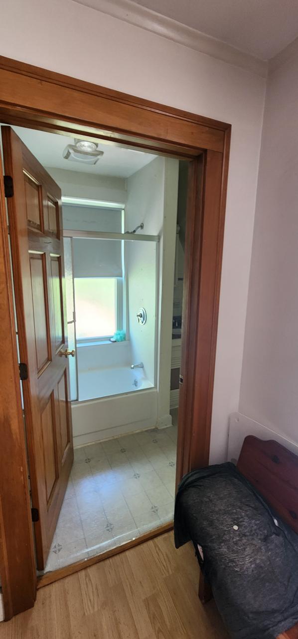 Profile photo 2 of 9