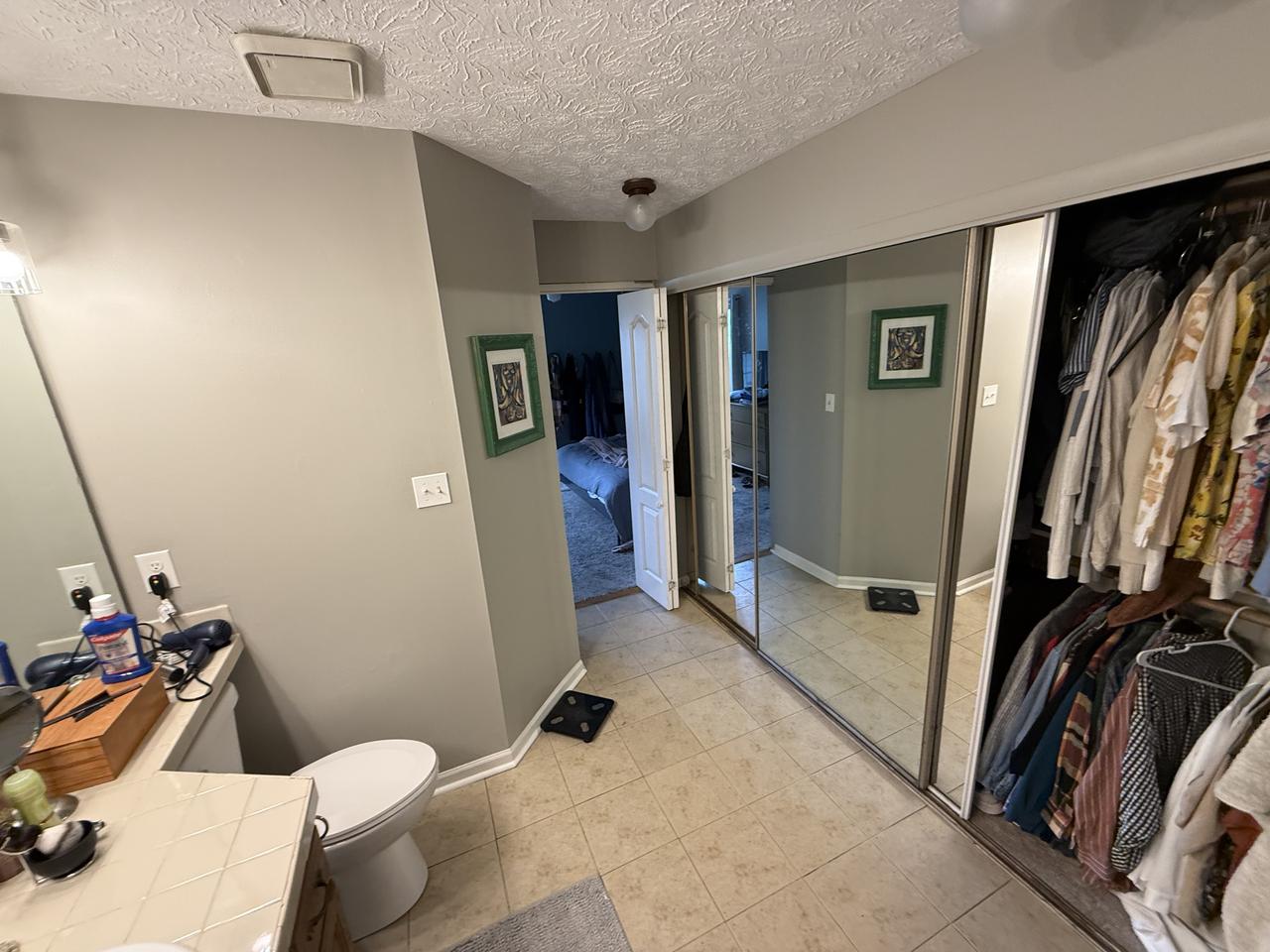 Profile photo 1 of 18