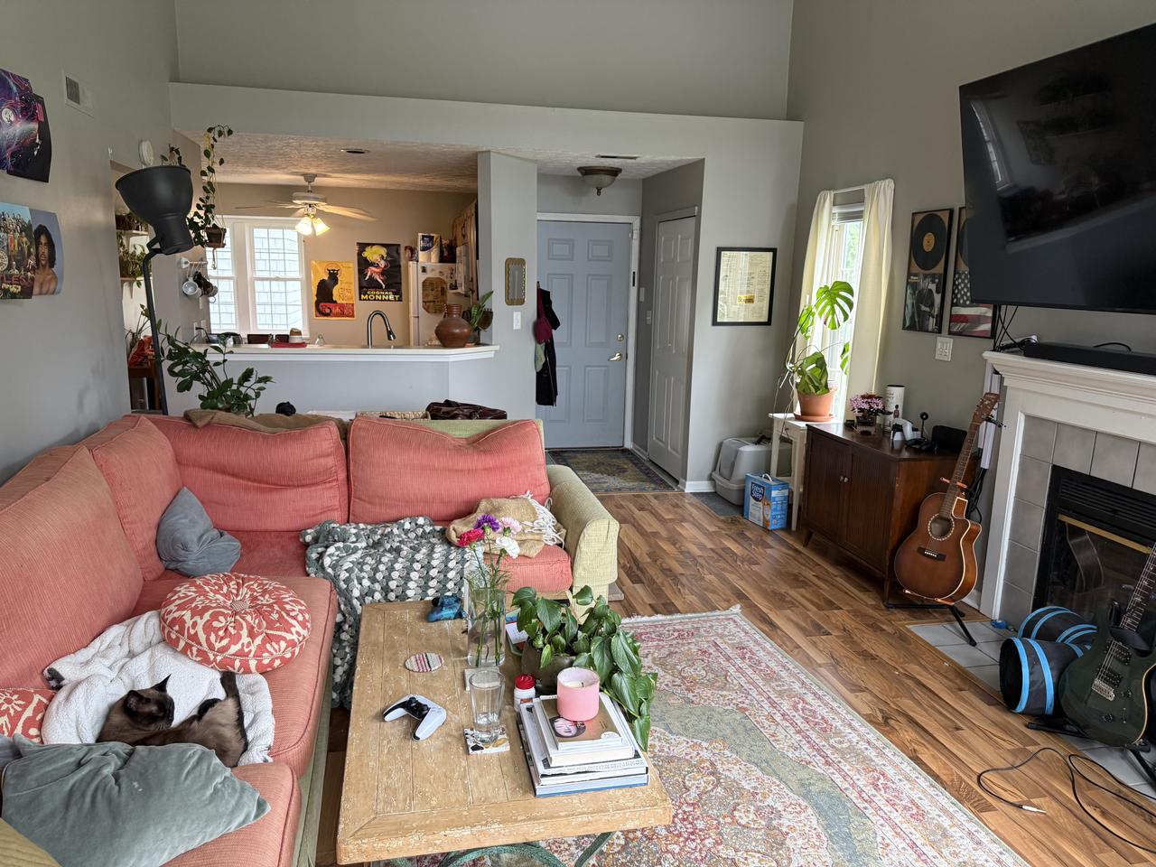 Profile photo 10 of 18