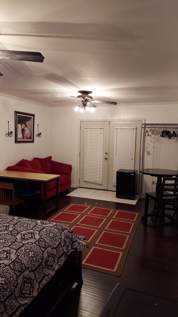 Profile photo 5 of 9