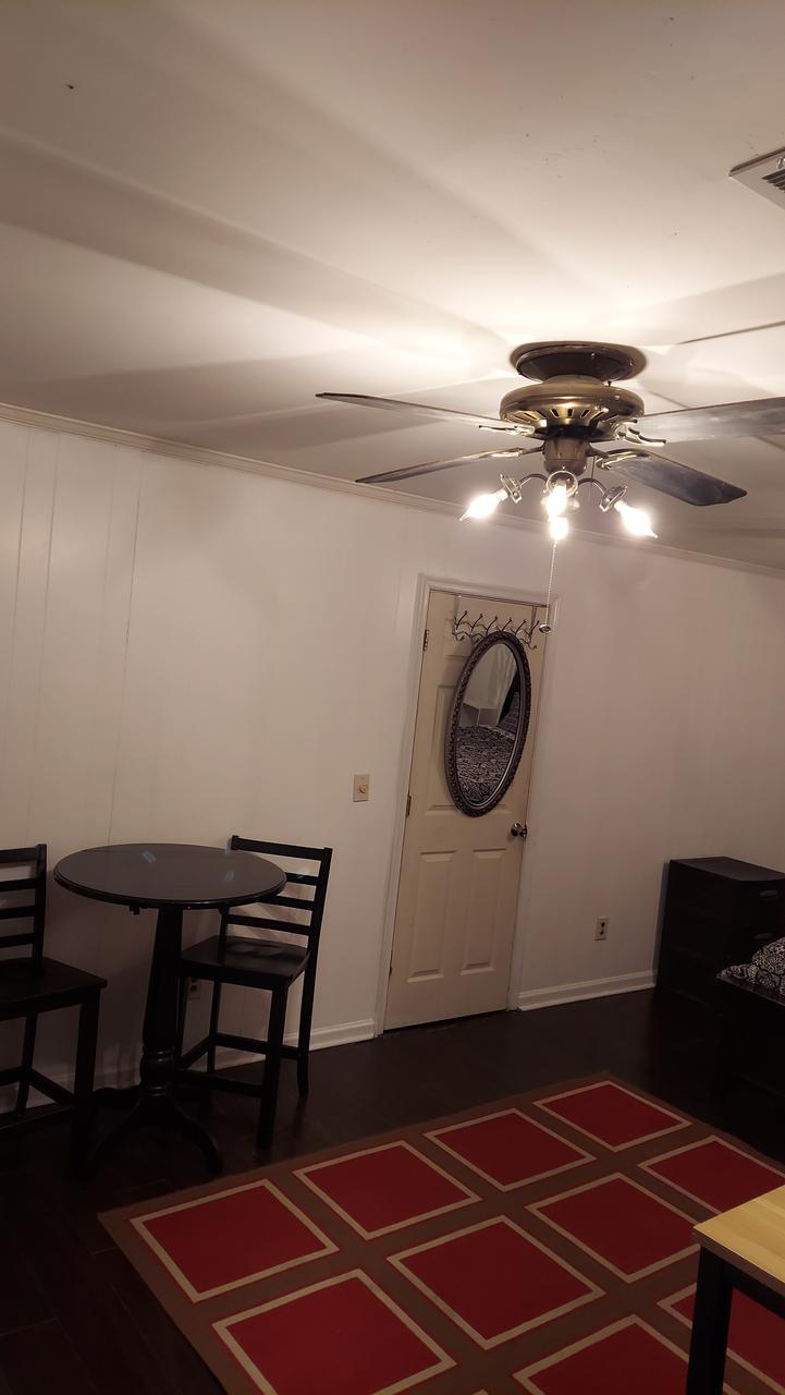 Profile photo 1 of 9