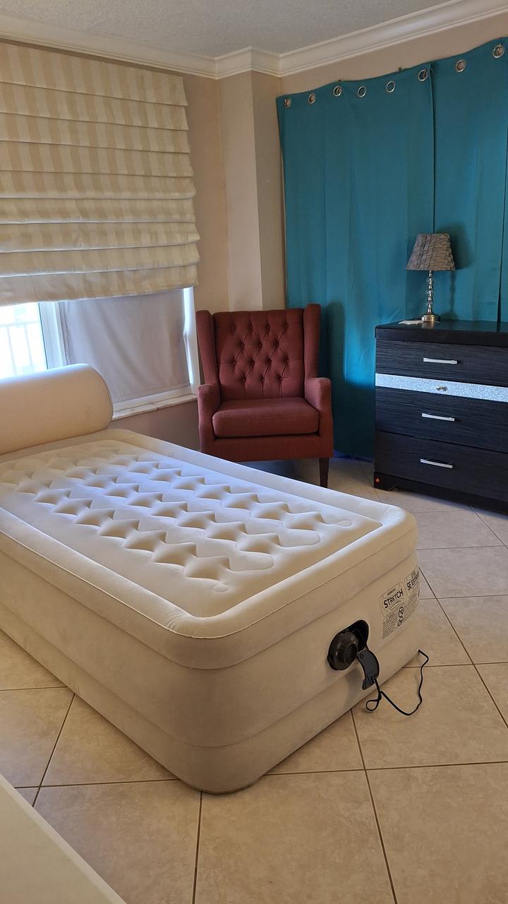 Profile photo 2 of 10