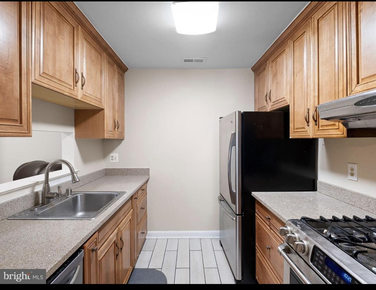 Profile photo 6 of 7