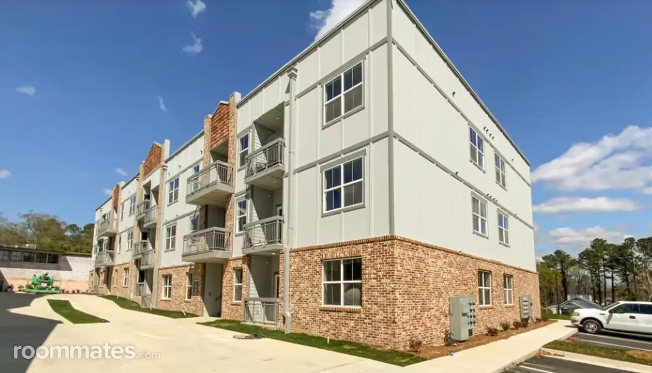 Profile photo 1 of 2