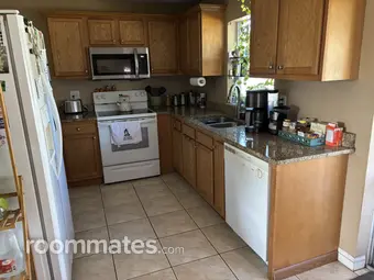 Room for rent in Winter Haven, FL $800, house