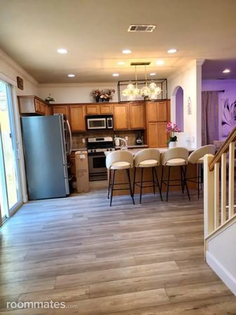 Profile photo 3 of 5