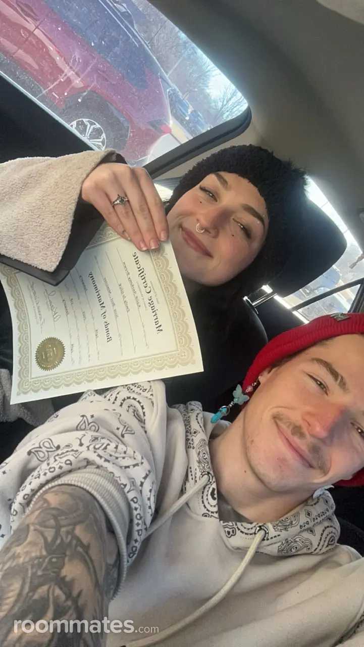 Profile photo 13 of 13