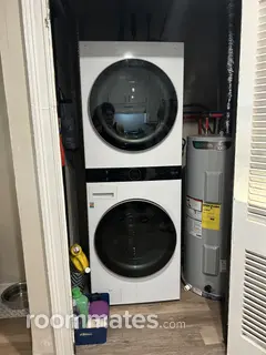 Room for rent in Monroe GA $900, house