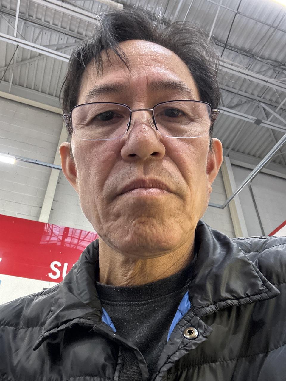 Profile photo 12 of 12